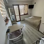 House Varna-1 3* Krapeț