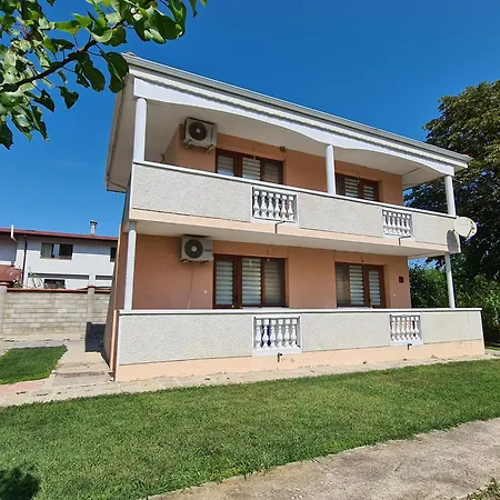 Casa de hóspedes House Varna-1 3*