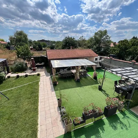 Pensiune House Varna-1 3*