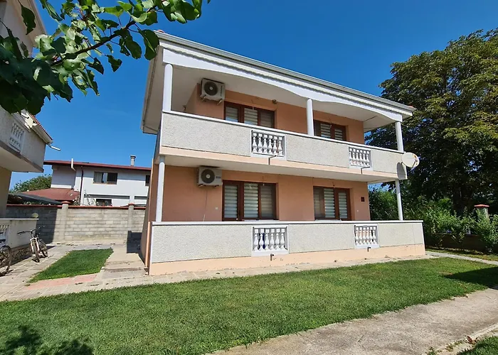 Gasthof House Varna-1 3*