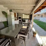 House Varna-1 בית הארחה 3*