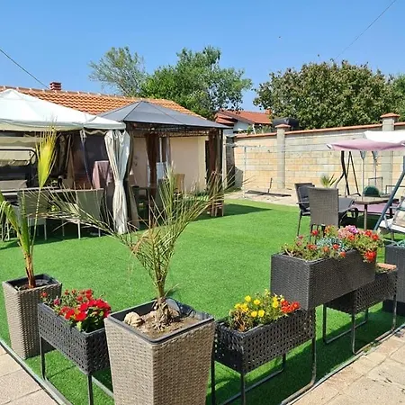 House Varna-1 *