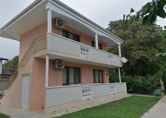 House Varna-1 3* Krapets (Dobrich)